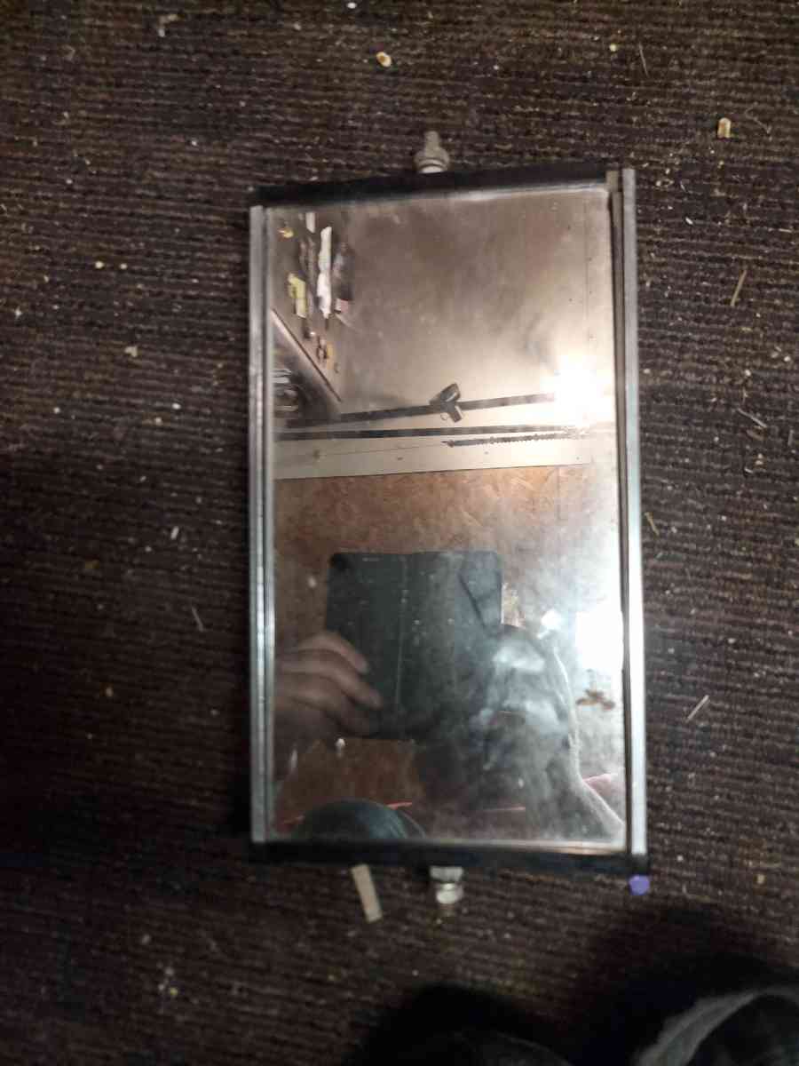 nos vintage truck or car side mirrors - Frankfort, Indiana