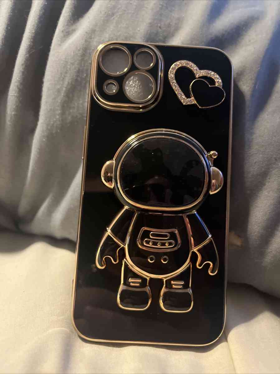 IPhone 13 14 3D rubber case - Rancho Cucamonga, California - FleaMarketBay