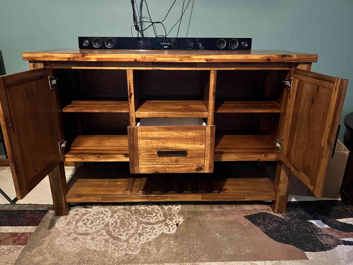 Good used furniture - Lilburn, Georgia - FleaMarketBay