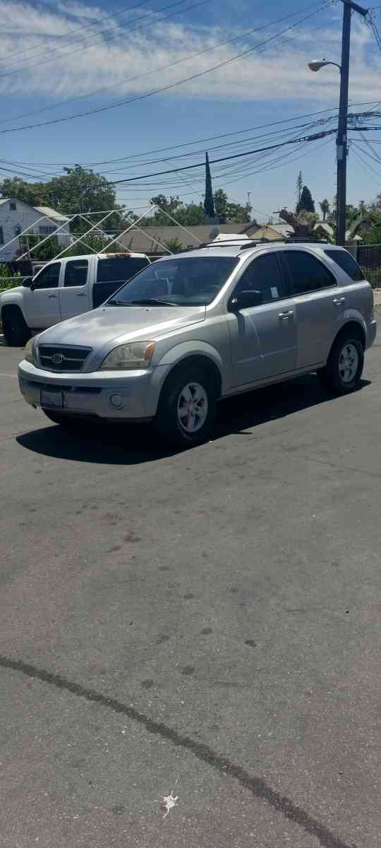 2006 Kia Sorento - Bakersfield, California - FleaMarketBay