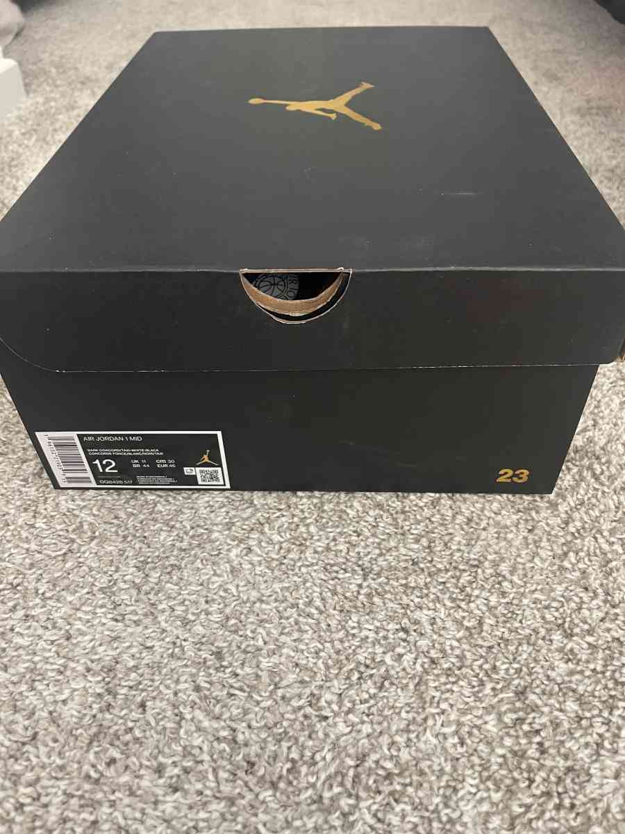 Air Jordan 1 Mid - San Diego, California - FleaMarketBay
