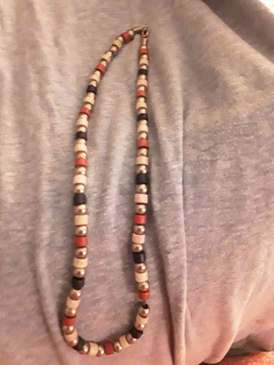Necklaces - Portland, Oregon - FleaMarketBay