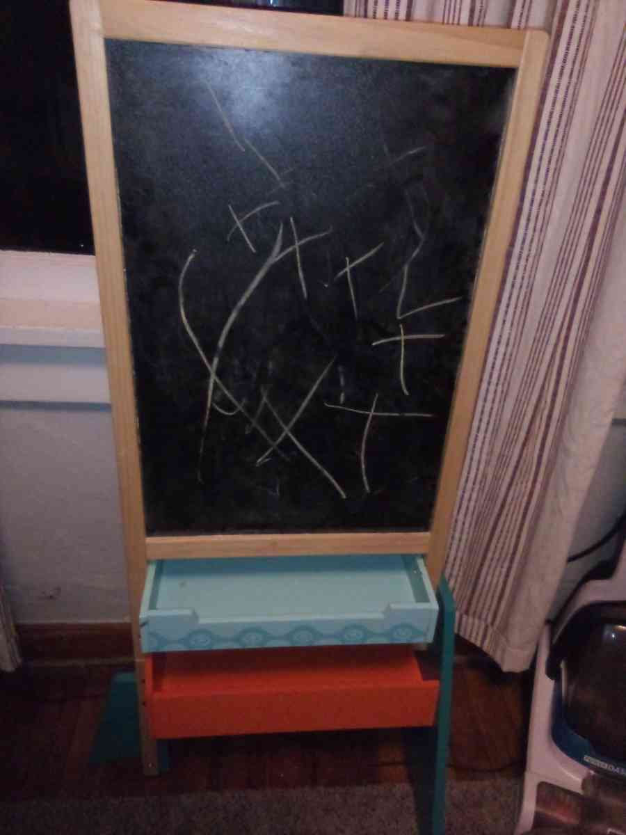 dry erase board chalk board - New Kensington, Pennsylvania