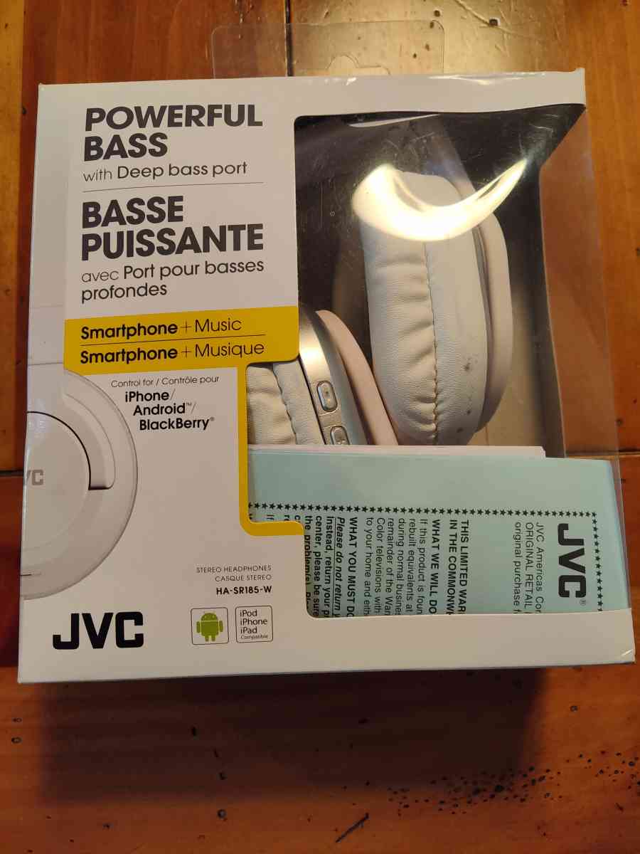 Evolution wireless headphones - Calhoun, Georgia