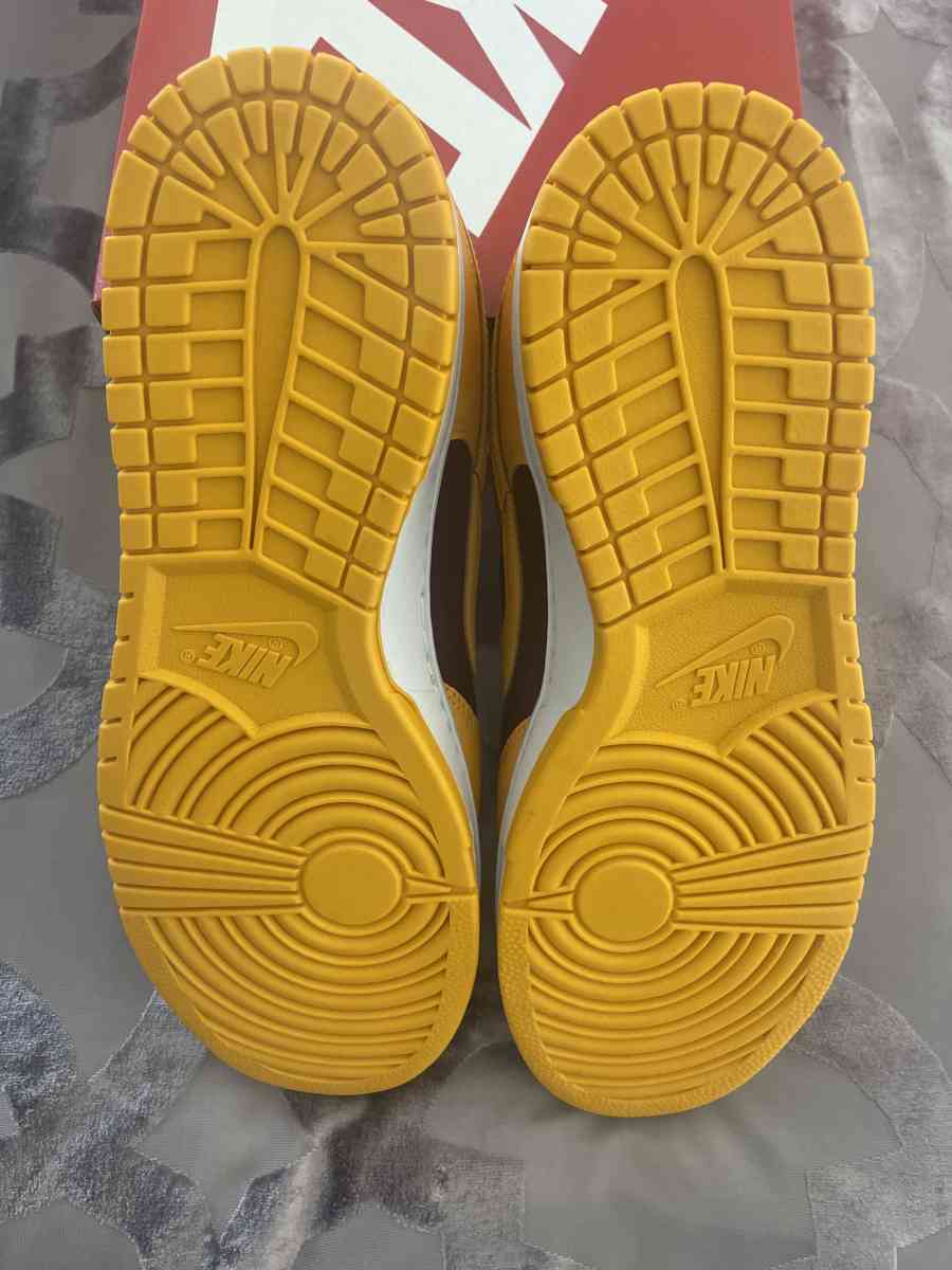 Nike Dunk Low Retro - San Diego, California - FleaMarketBay