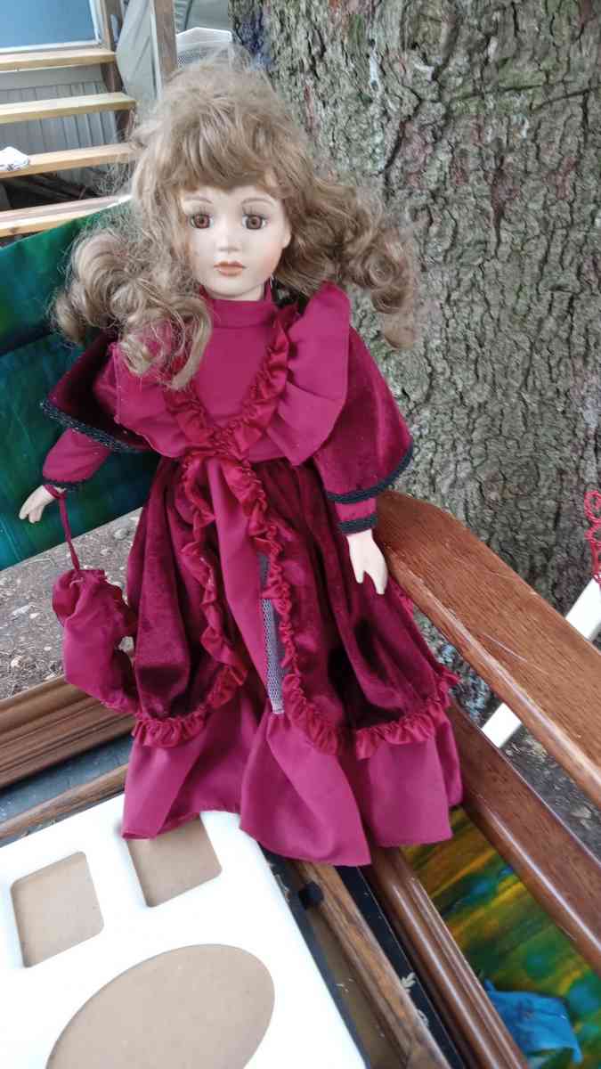 Vintage Porcelain Doll - Manteno, Illinois