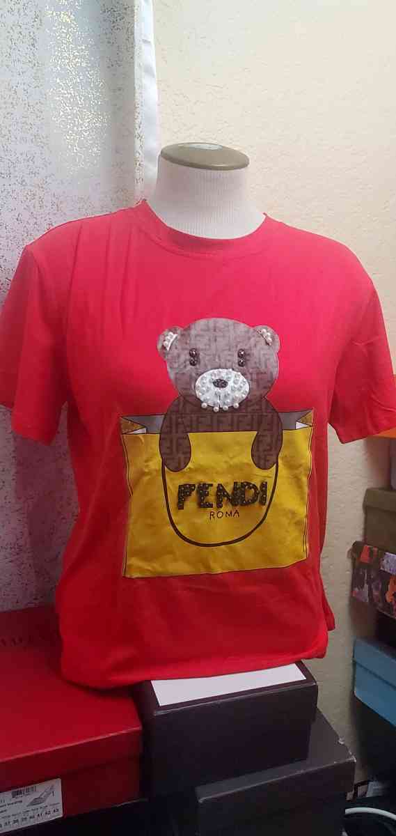 shirts 25 each - Mission Viejo, California - FleaMarketBay