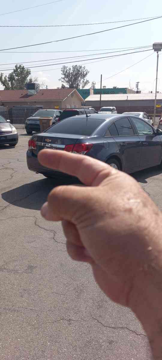 Chevy Cruze - Bakersfield, California - FleaMarketBay