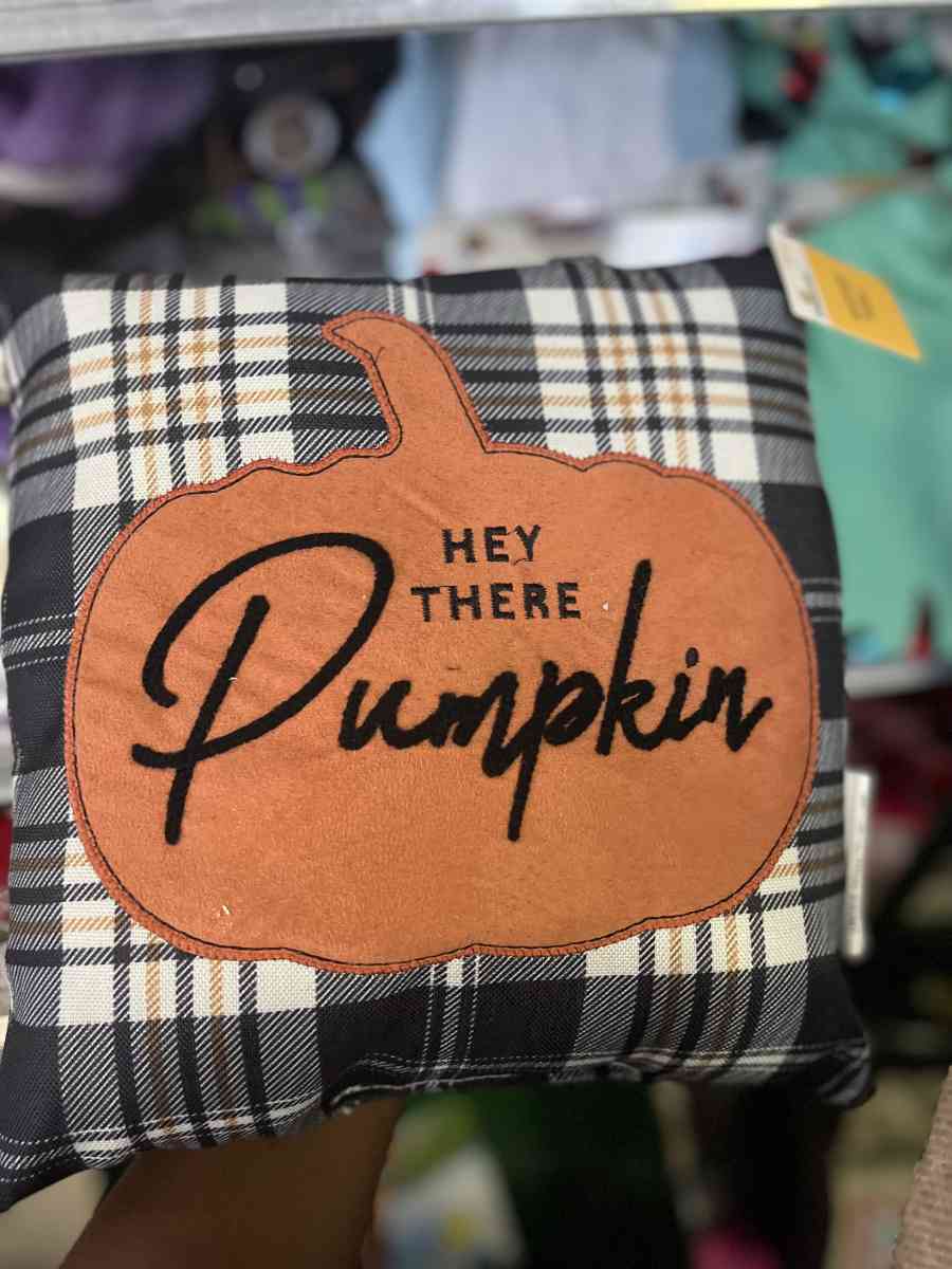 harvest pillows - Stuart, Florida - FleaMarketBay