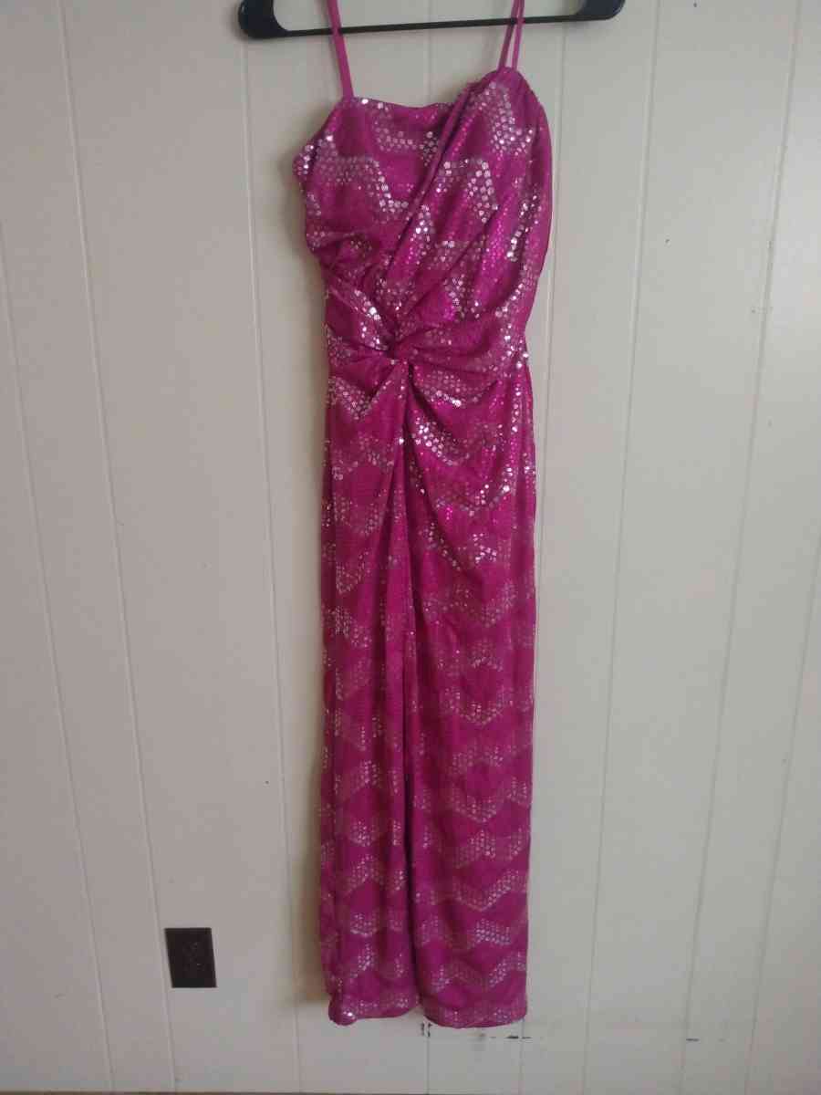 fancy dress - Wynne, Arkansas