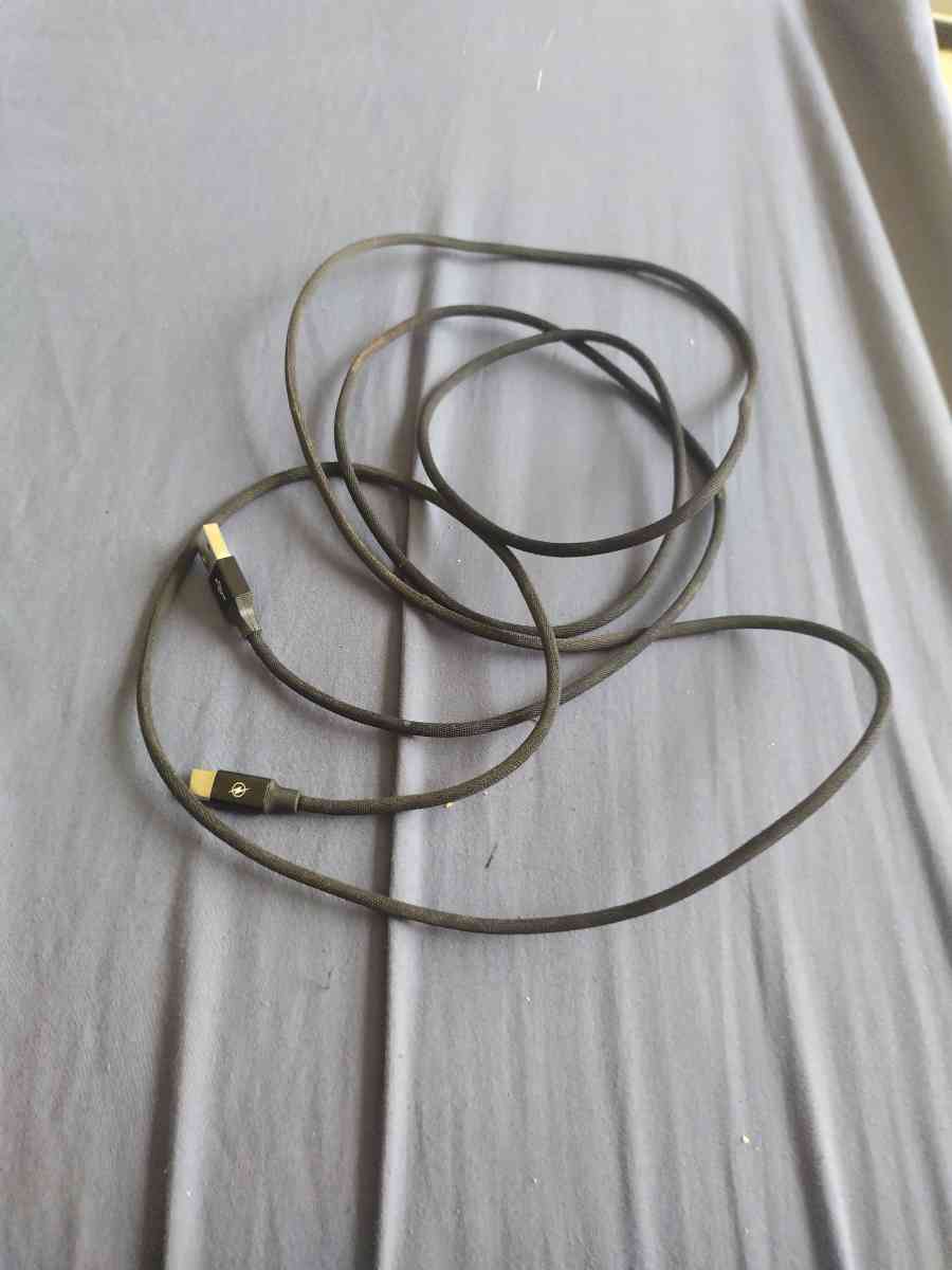 TMobile revvl 6 5G cellphone with charger cord and protector - Sicklerville, New Jersey