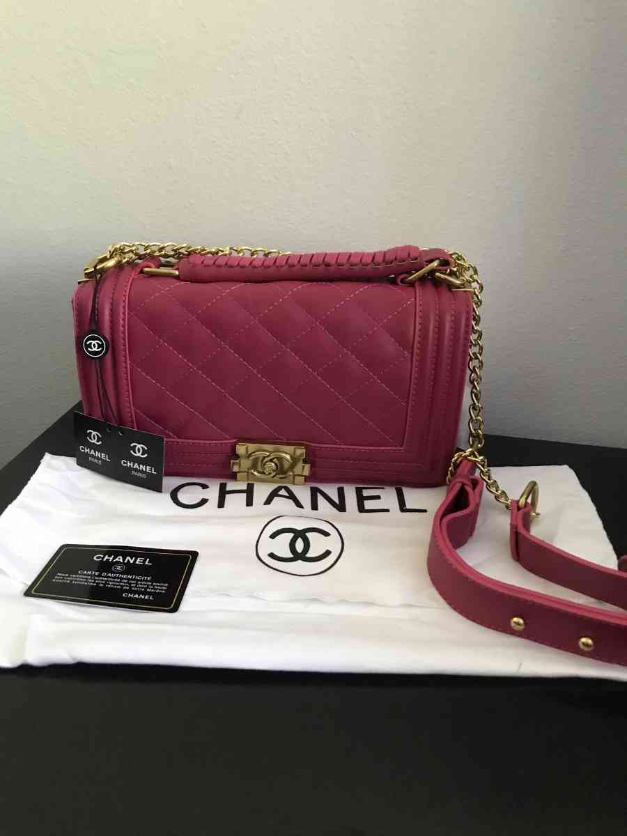 purse - Renton, Washington