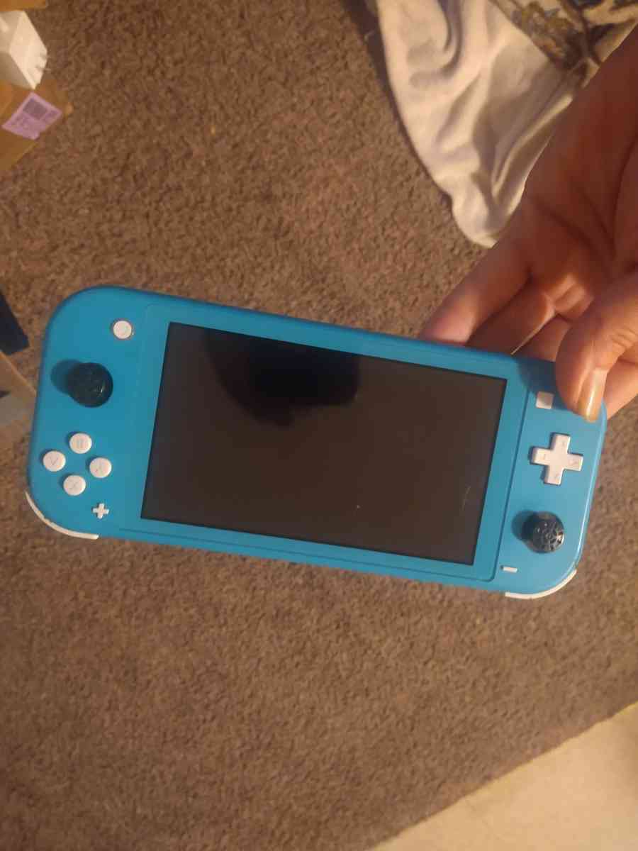 Nintendo switch consoles need screen replacement - San Antonio, Texas - FleaMarketBay