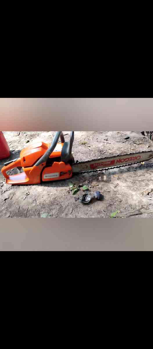 Husqvarna Chainsaw 455 Rancher with 20 bar - Abilene, Texas - FleaMarketBay