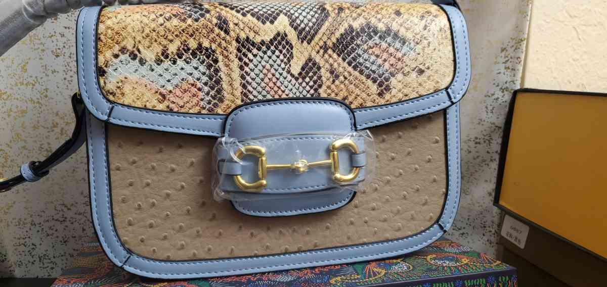 GG blue shoulder bag - Mission Viejo, California - FleaMarketBay