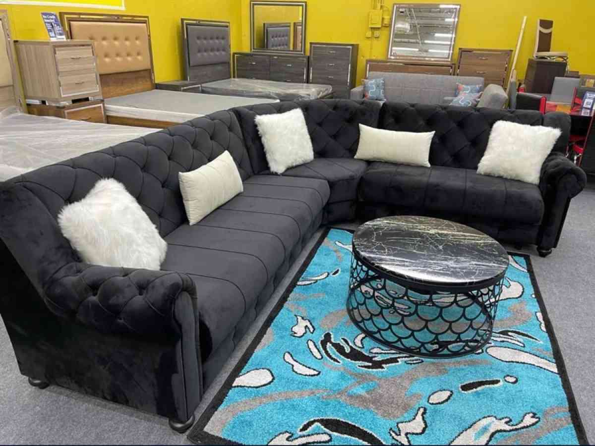 Sofa set with table Beautiful Designs and colors - Dallas, Texas - FleaMarketBay
