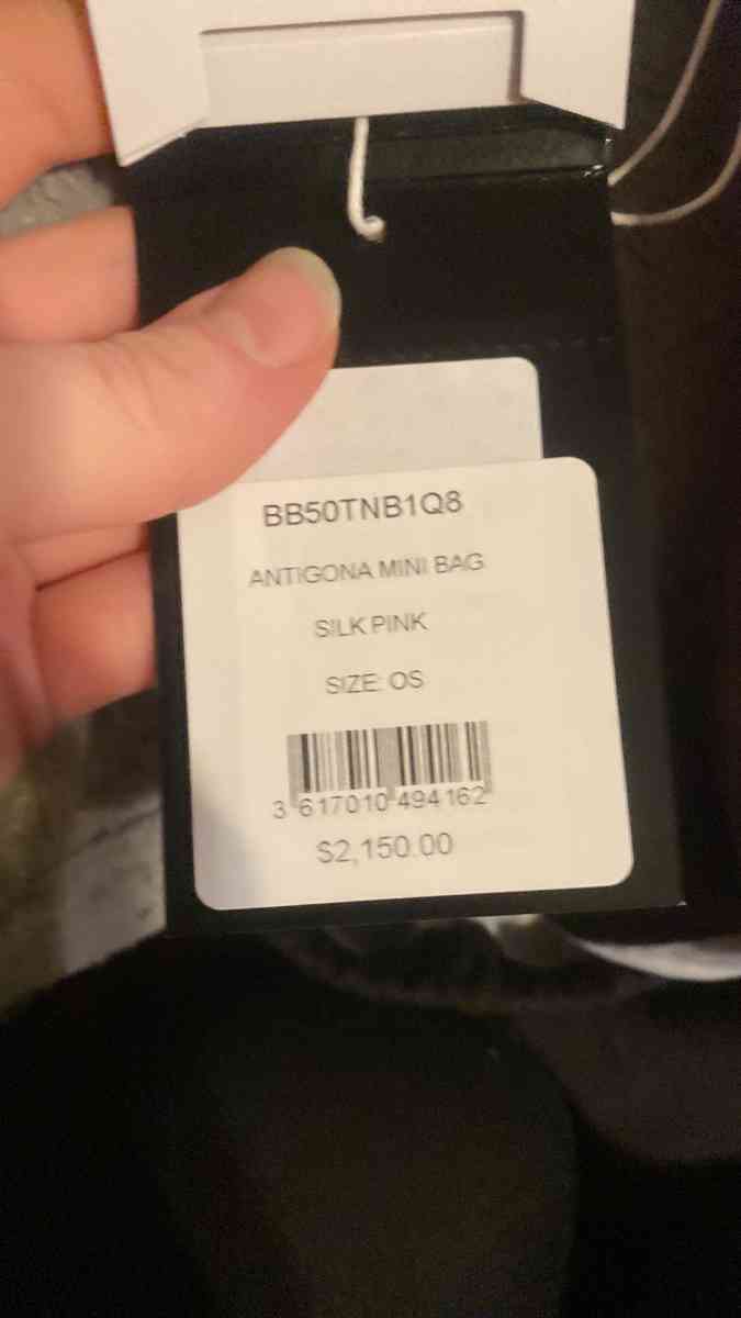 Givenchy purse - Austin, Texas - FleaMarketBay