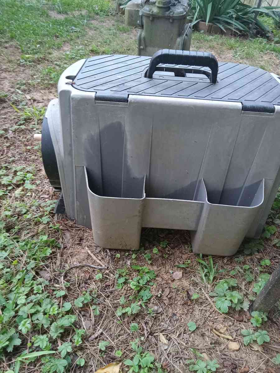 lasko tool box step Stool or tackle box with xtras - Kennesaw, Georgia - FleaMarketBay
