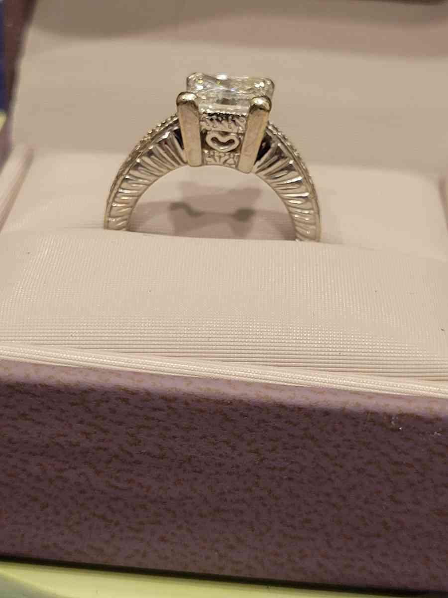 146 Caret Princess Cut Engagement Ring With Apprised - Houston, Texas - FleaMarketBay