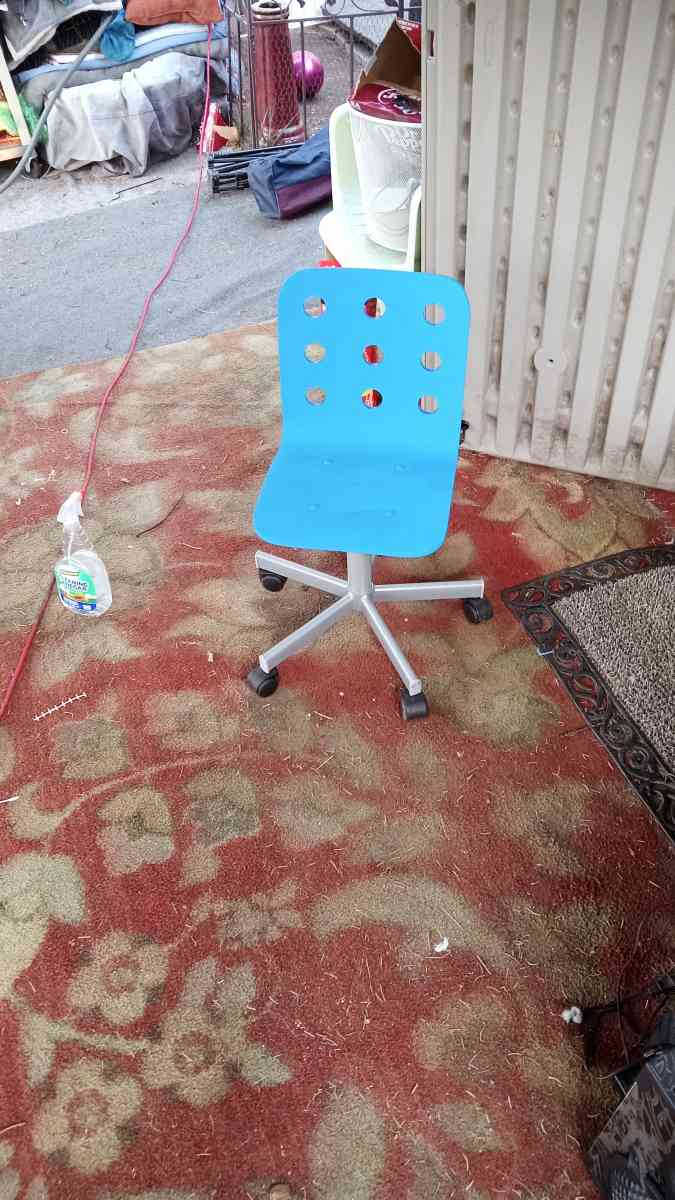 Childrens Blue IKEA Computer Swivel Chair - Manteno, Illinois