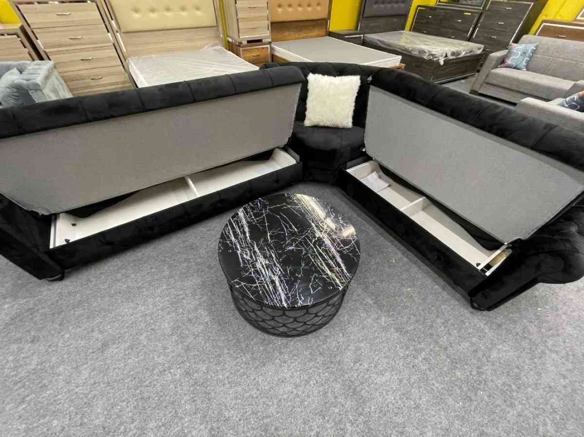 Sofa set with table Beautiful Designs and colors - Dallas, Texas - FleaMarketBay