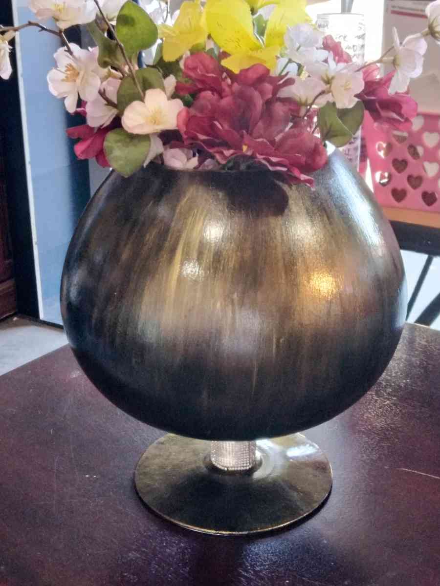 Brandy Snifter Vase - El Mirage, Arizona - FleaMarketBay
