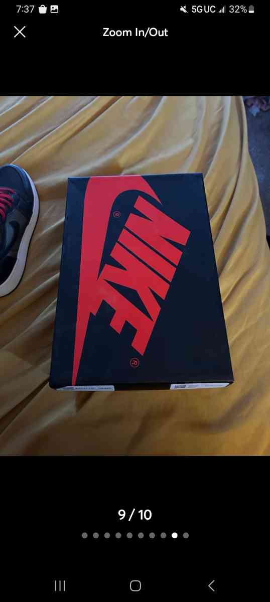 Jordan 1 retro high satin black gym red black - Camby, Indiana - FleaMarketBay