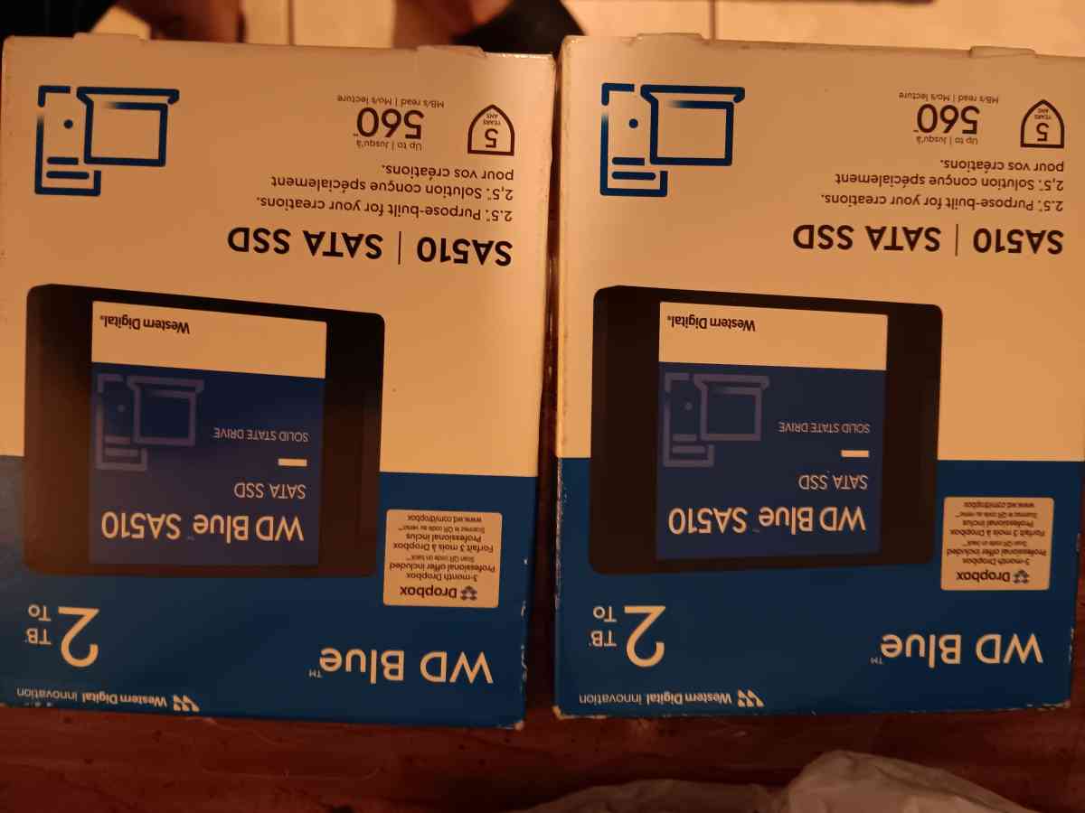 solid state drive 90 apiece - Saint Bernard, Louisiana