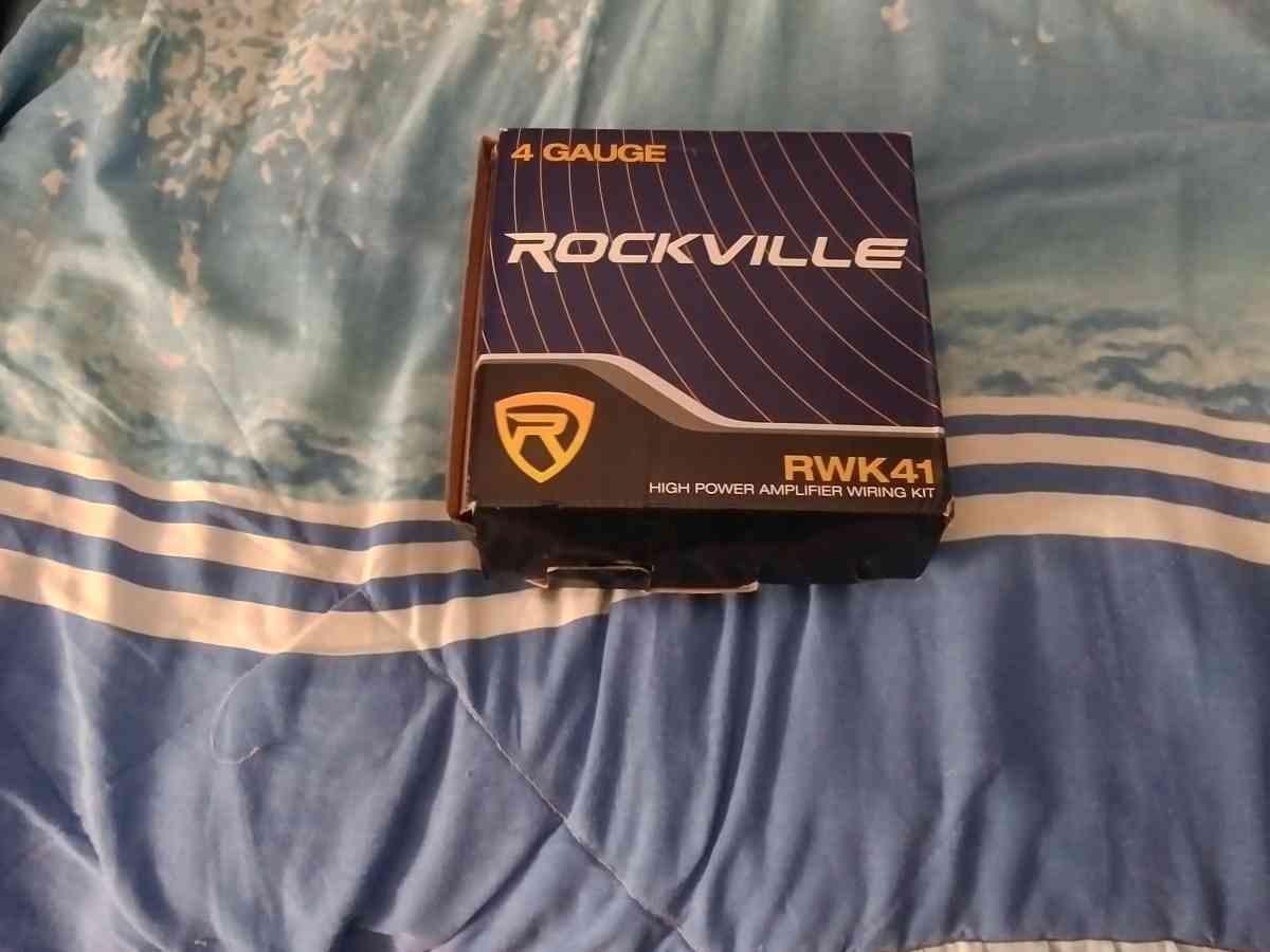 Rockville 2000 Watt Amp And Rockville 4 Gauge Wire Kit - Reidsville, North Carolina - FleaMarketBay