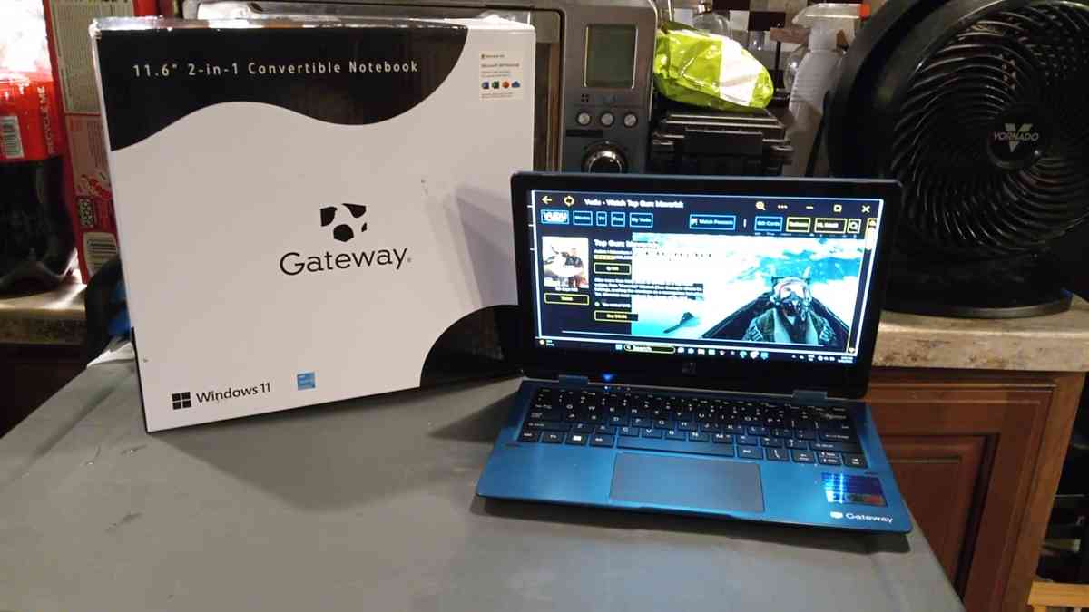 Gateway Celeron 11IN Notebook Blue - Livingston, Texas - FleaMarketBay