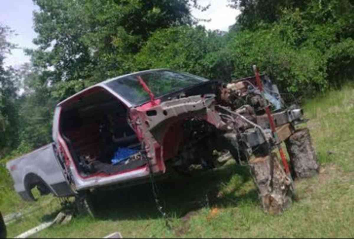 2006 F150 SuperCrew Cab Frame and Bed - Green Cove Springs, Florida