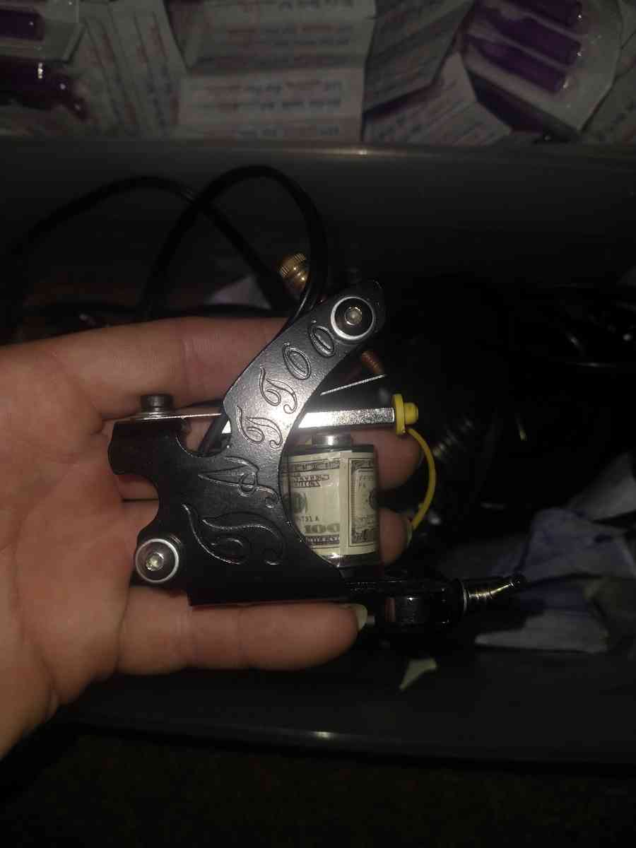 tattoo equipment - San Antonio, Texas - FleaMarketBay