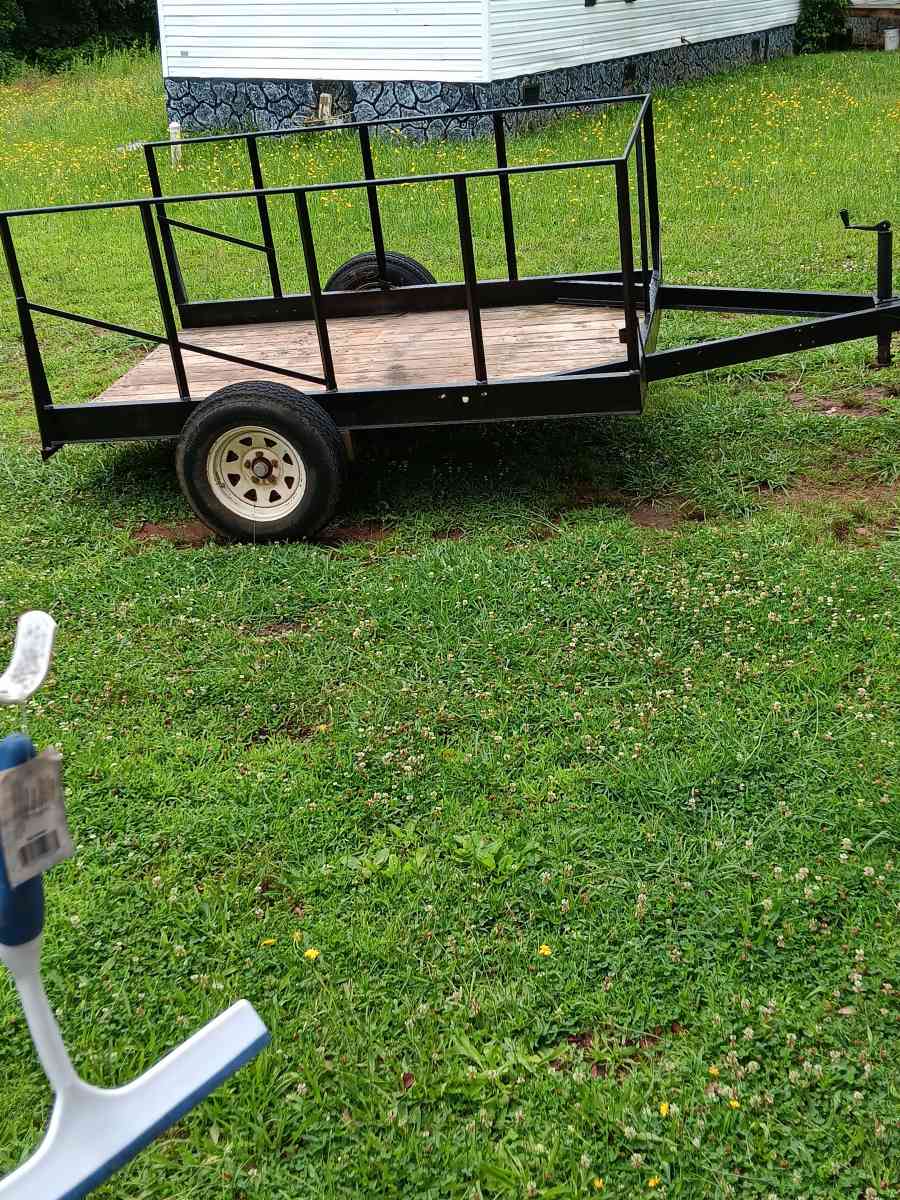 Tyler kwa im hungry what time is it right now - Greenville, South Carolina