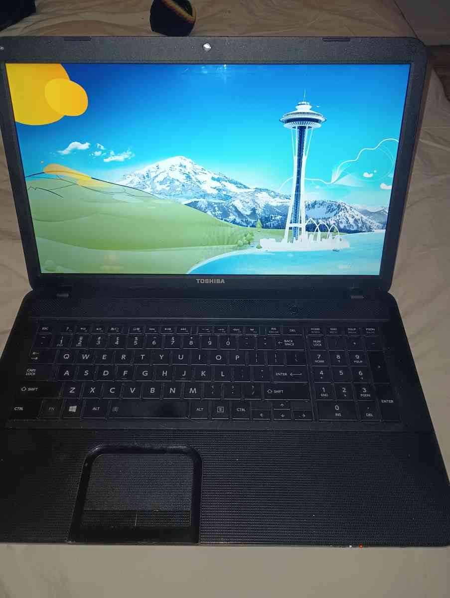 Toshiba satellite laptop 3 one TB external hard drives - Buena Park, California
