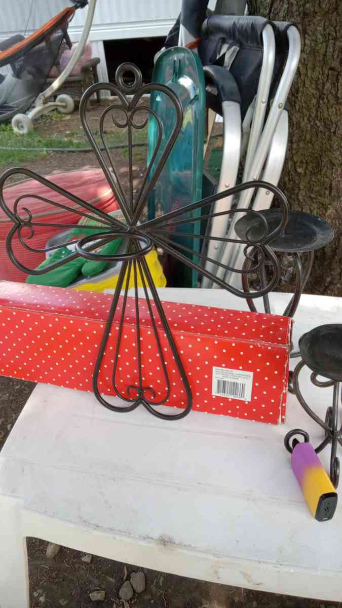Partylite Metal Scroll Cross Candle Holder Wall Sconce - Manteno, Illinois - FleaMarketBay