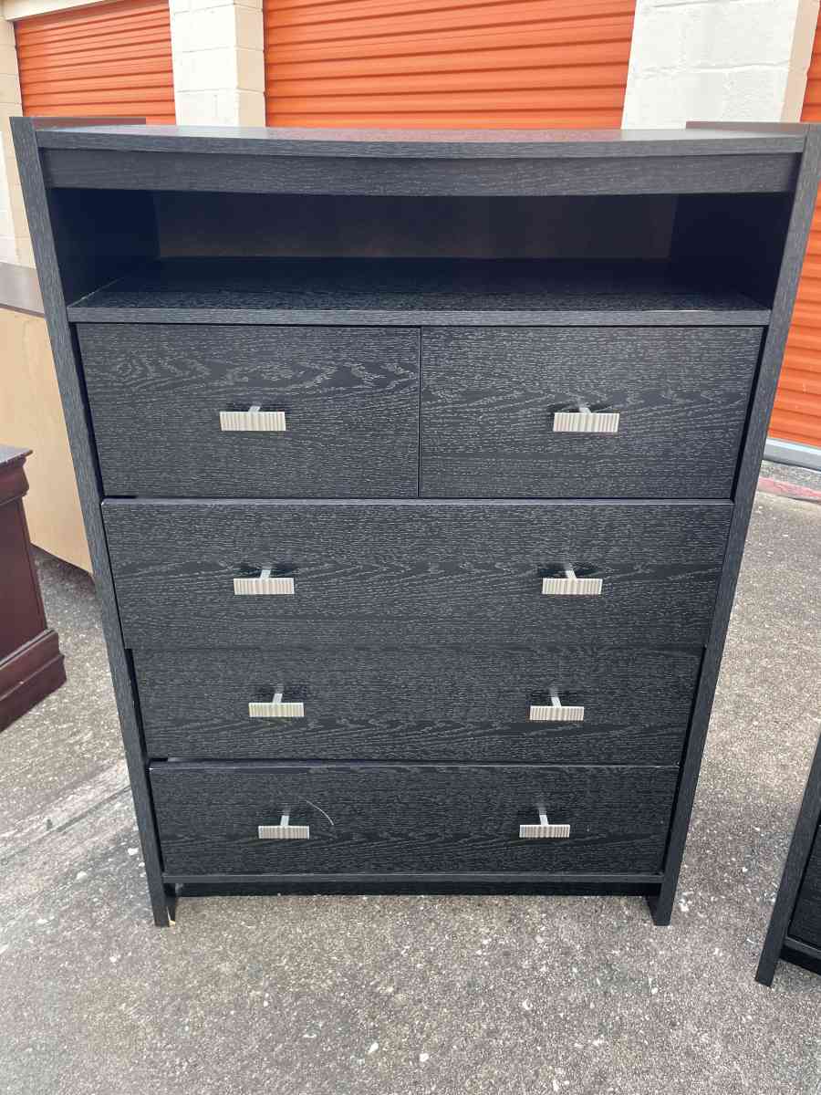 3 Piece Bedroom Furniture Set made in Italy - Houston, Texas - FleaMarketBay