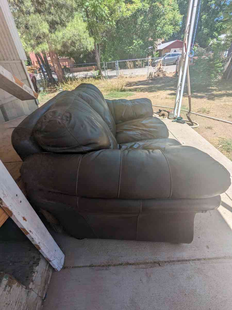 couch - Cottonwood, Arizona
