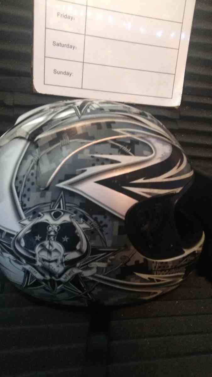 Motorcycle helmet - Pocono Summit, Pennsylvania - FleaMarketBay