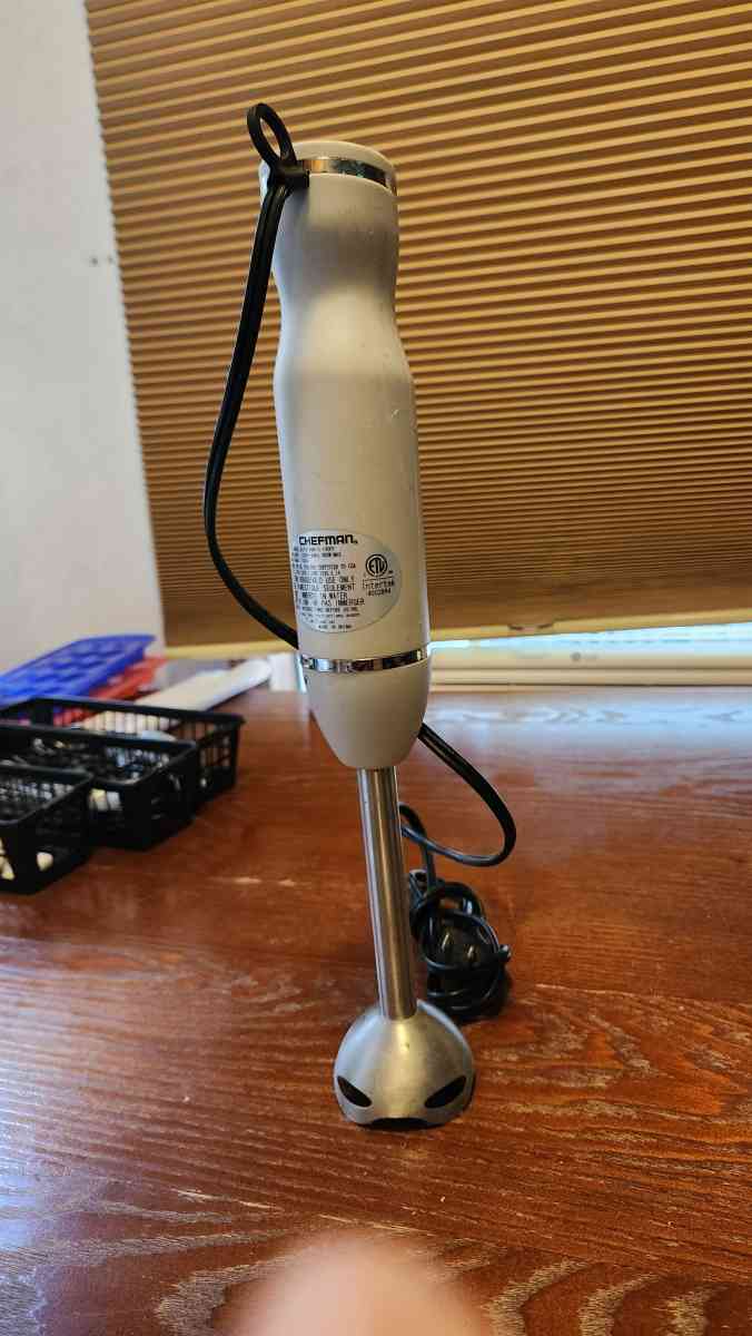 Emersion Blender - Hawley, Pennsylvania - FleaMarketBay