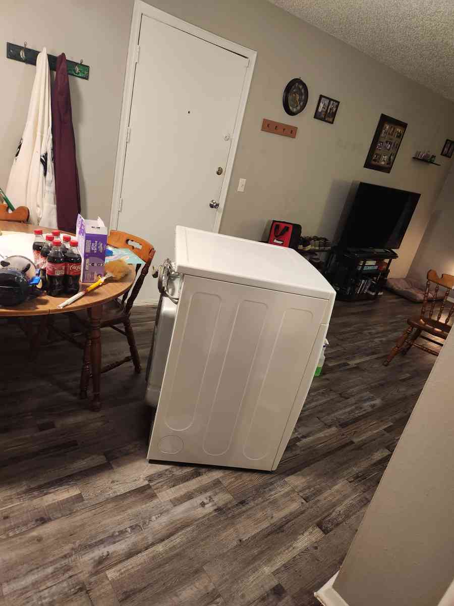 LG front loader dryer and washer - Bethany, Oklahoma - FleaMarketBay