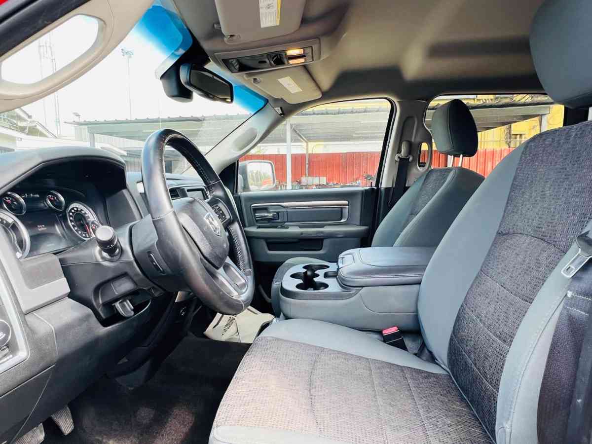 IN HOUSE FINANCING DODGE RAM 2015 - Houston, Texas - FleaMarketBay