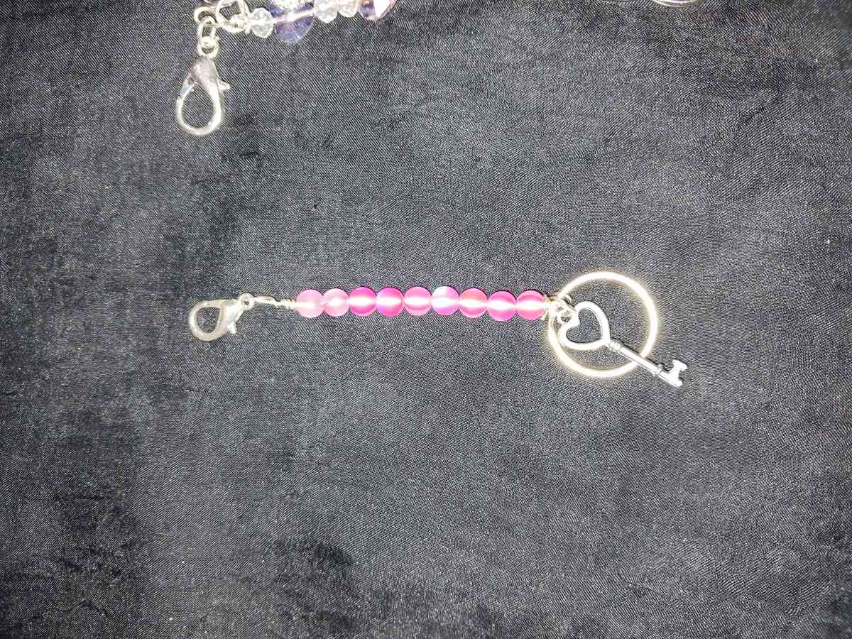 Cute Keychains - Bristol, Connecticut - FleaMarketBay