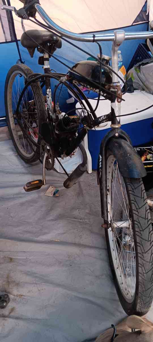 80cc Motorized Beach Cruiser - Lake Elsinore, California - FleaMarketBay