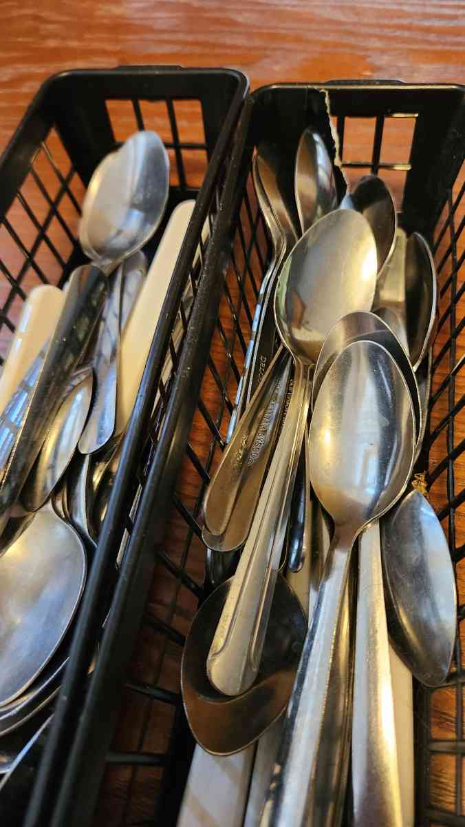 Lot of Spoons - Hawley, Pennsylvania - FleaMarketBay