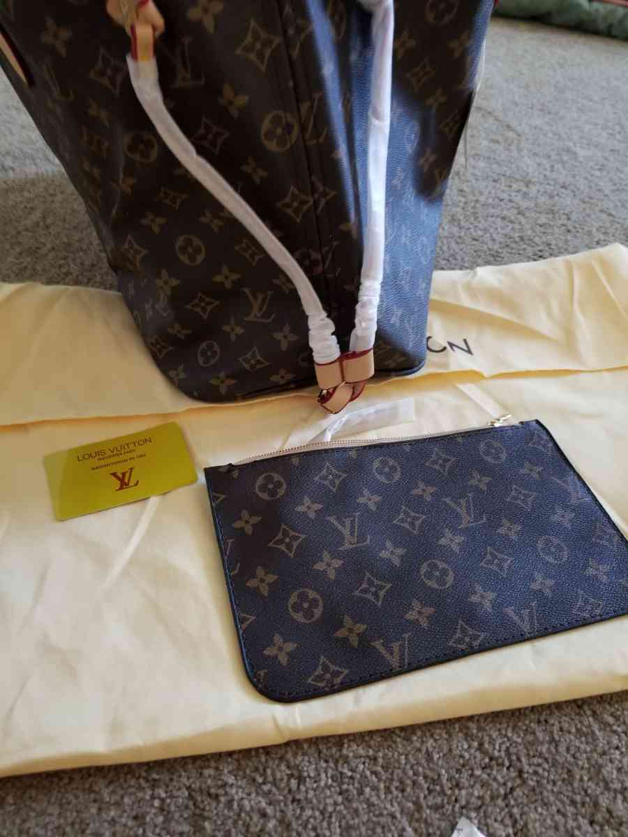 purse - Renton, Washington - FleaMarketBay