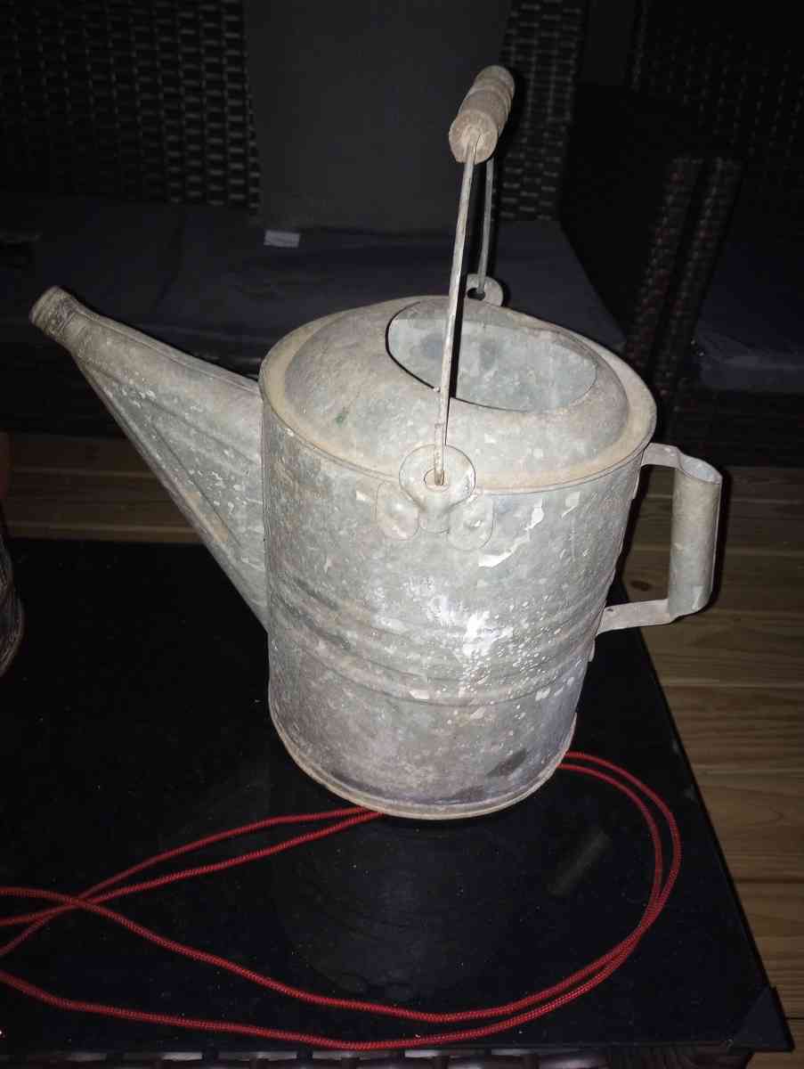 antique water can - Commerce, Georgia