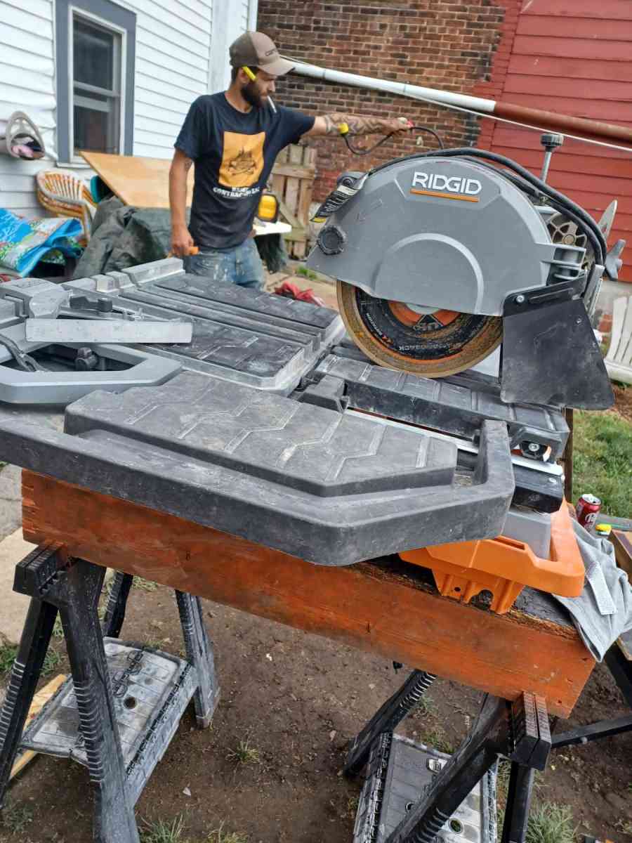 Rigid Tile Saw - Petersburg, Pennsylvania - FleaMarketBay