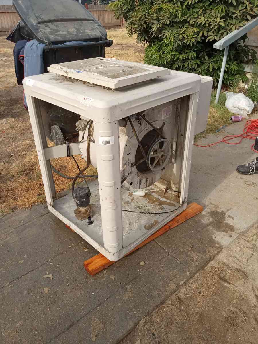 swamp cooler - San Bernardino, California - FleaMarketBay