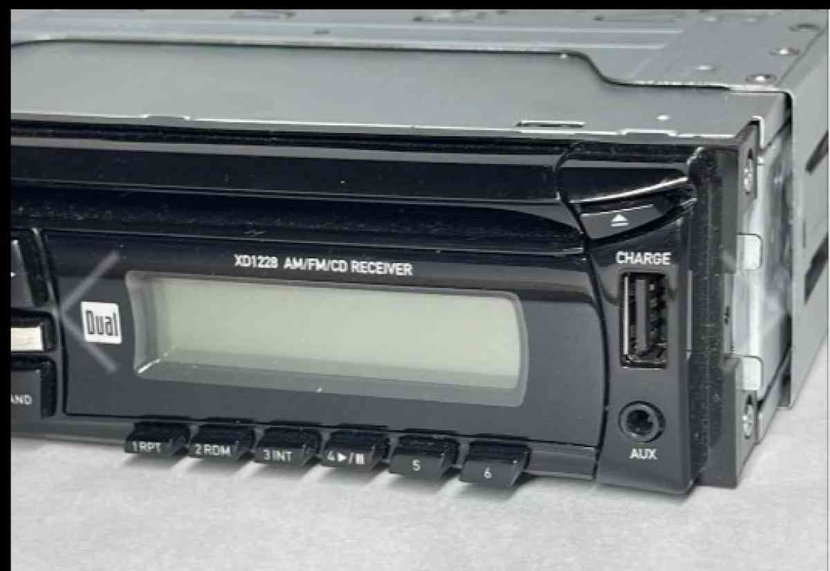 dual Xd 1228 car stereo with face - Houston, Texas - FleaMarketBay