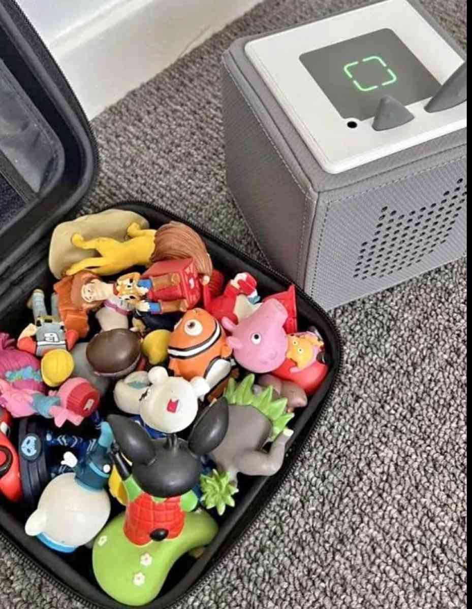 tonniebox - Hendersonville, North Carolina - FleaMarketBay